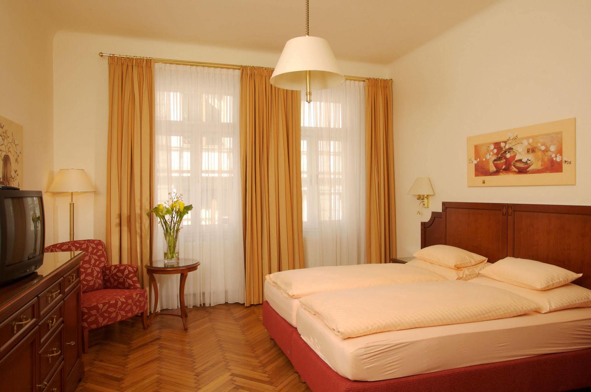Hotel City Central 4* Vienne